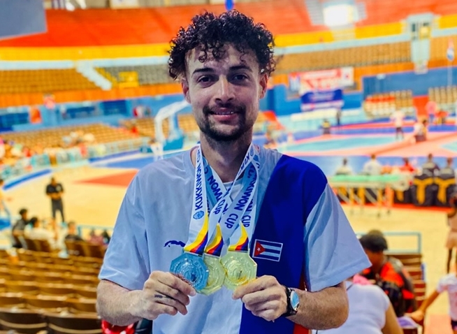 El camino de un joven taekwondista cubano hacia su pasión por el poomsae