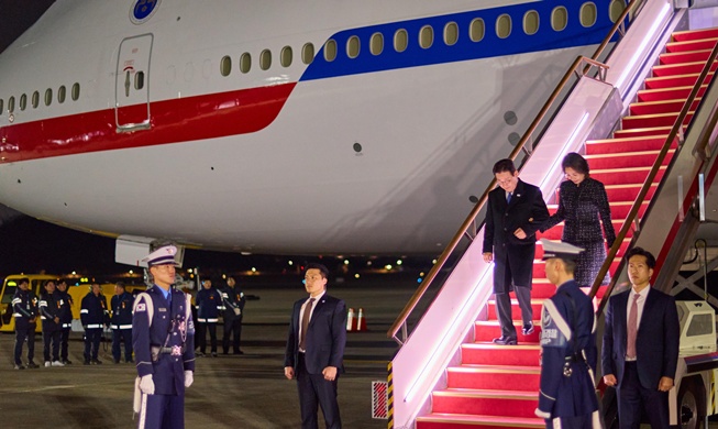 Lee realizará visitas de Estado a la India y Vietnam del 19 al 24 de abril