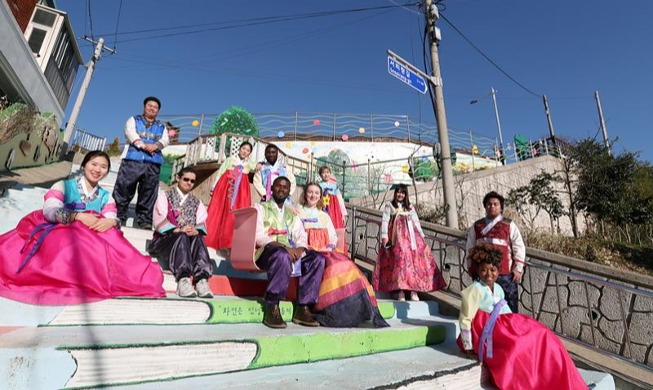 6 de cada 10 extranjeros jóvenes esperan visitar Corea en el futuro cercano