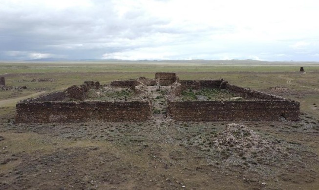 Corea y Mongolia realizan estudio conjunto sobre patrimonio en el sitio de Khar Bukhiin Balgas