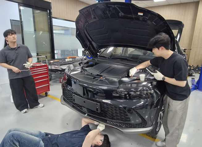 'H-INT' de Hyundai Motor: donde la IA y la manufactura construyen el futuro automotriz