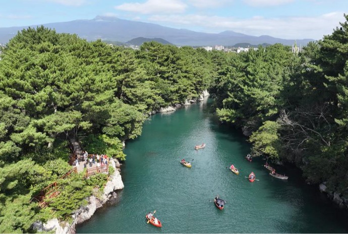 Paseo en barco en la isla de Jeju
