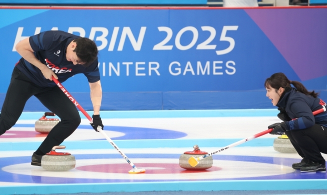 El equipo de dobles mixtos de curling de Corea avanza a semifinales tras vencer a Hong Kong