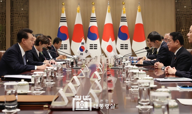 Corea y Japón acuerdan intensificar su cooperación para proteger a sus ciudadanos en el extranjero