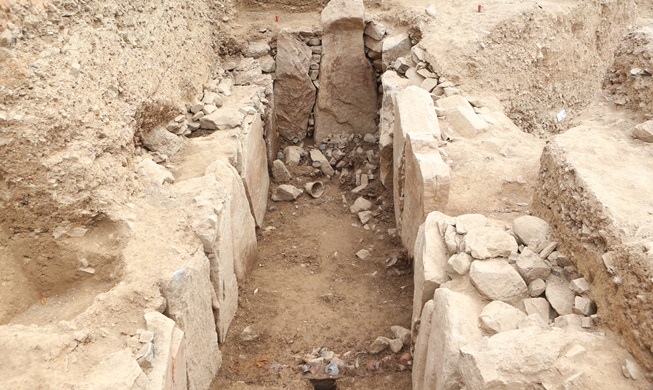 Excavan túmulos de Gaya preservados durante 1500 años