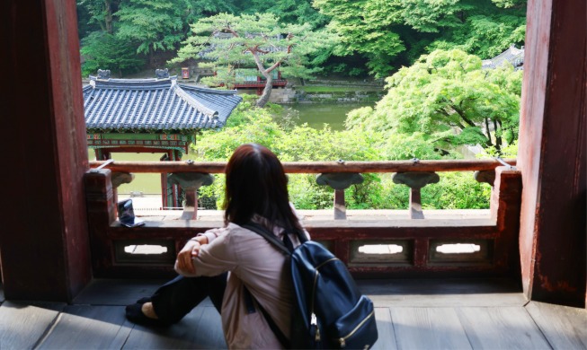 En imágenes: una mañana primaveral en el palacio Changdeokgung