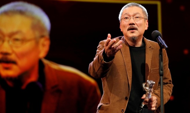 Hong Sang-soo gana el mejor director en el Festival de Cine de Berlín