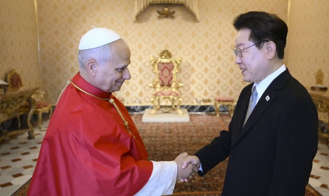 Lee afirma que el papa León XIV considera visitar Corea del Norte el próximo año