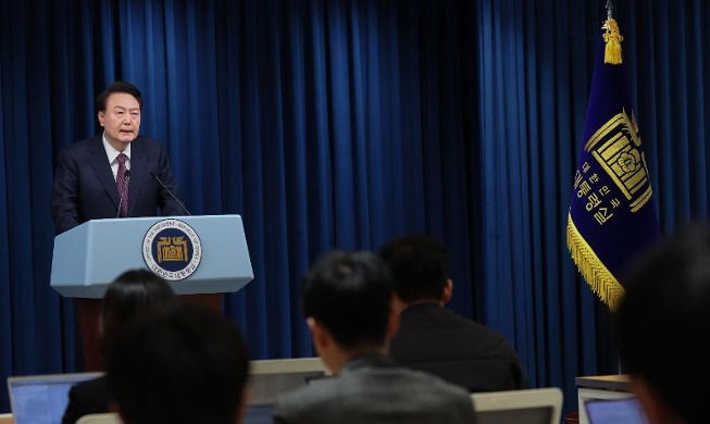 Yoon promete promover el desarrollo nacional equilibrado tras la derrota de la Expo Mundial