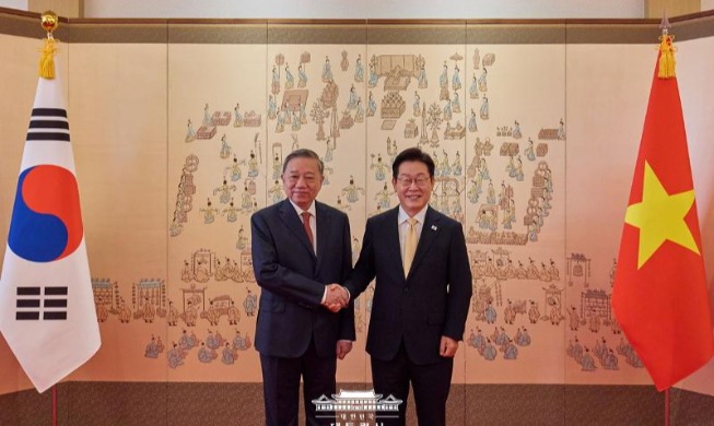 Corea y Vietnam acuerdan elevar el volumen comercio bilateral a 150.000 millones de dólares para 2030