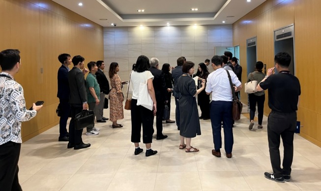 Las embajadas de países miembros del APEC en Corea elogian los preparativos de la cumbre