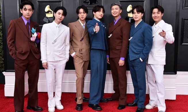 BTS se tomará un descanso y cada miembro se enfocará en el crecimiento individual