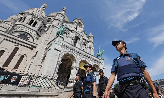 El Ministerio de Asuntos Exteriores gestionará una oficina consular temporal en París durante los JJ. OO.