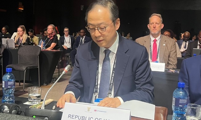 Corea aporta 100 millones de dólares al fondo global contra tres principales enfermedades infecciosas