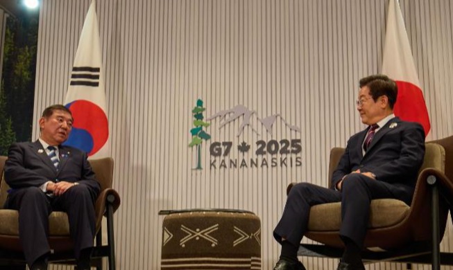 Lee viajará a Japón para una cumbre con su homólogo japonés