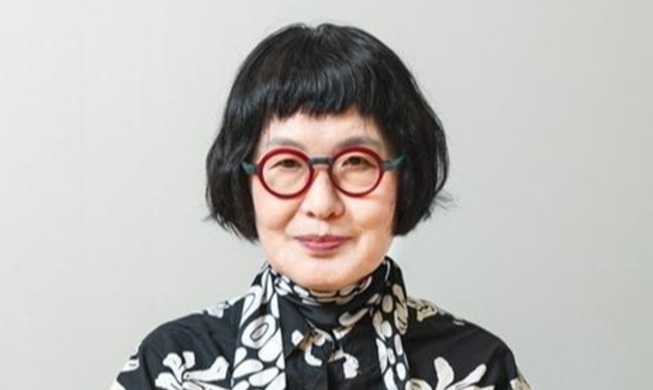 La poeta Kim Hyesoon recibe un premio literario internacional en Alemania