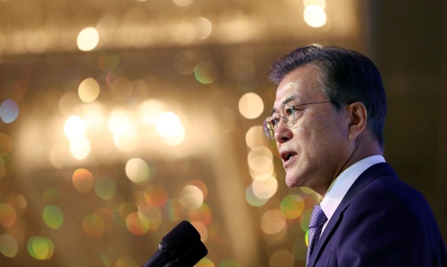 Se publica un libro con compilación de discursos del presidente Moon Jae-in durante sus 5 años de mandato