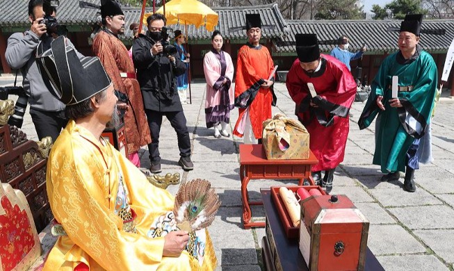 Recreación de la ceremonia de obsequio al rey