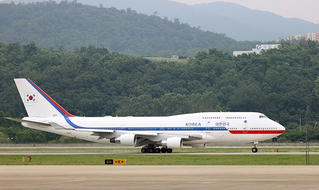 🎧 El avión presidencial será cambiado por un Boeing 747-8i en noviembre