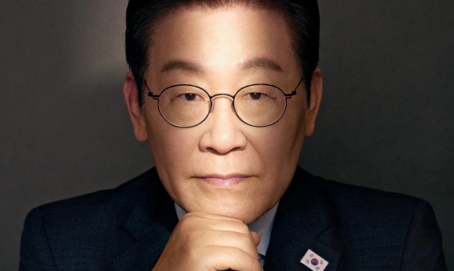 Lee: Corea estará junto a EE. UU. y mantendrá relaciones estables con China
