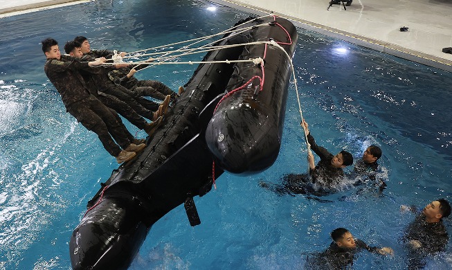 Entrenamiento de supervivencia en el agua