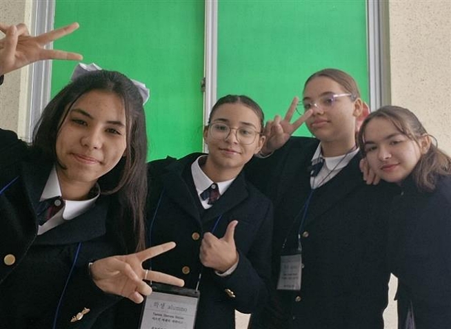 Jóvenes cubanas comparten su experiencia de estudiar en la provincia coreana de Jeollanam-do