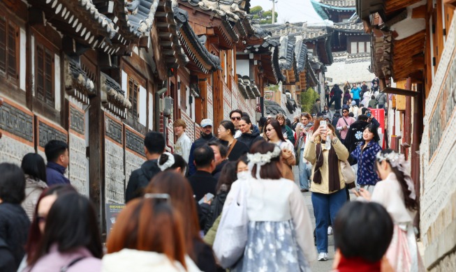 Las compras con tarjetas extranjeras en Corea suman un récord de 4.860 millones de dólares