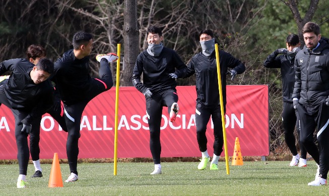 [Foto del día] Entrenamiento de la selección nacional de fútbol de Corea del Sur