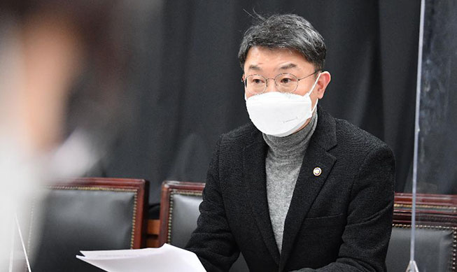 Corea implementará restricciones de exportación a Bielorrusia