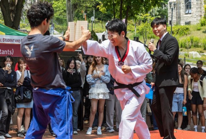 Demostración de 'taekwondo'