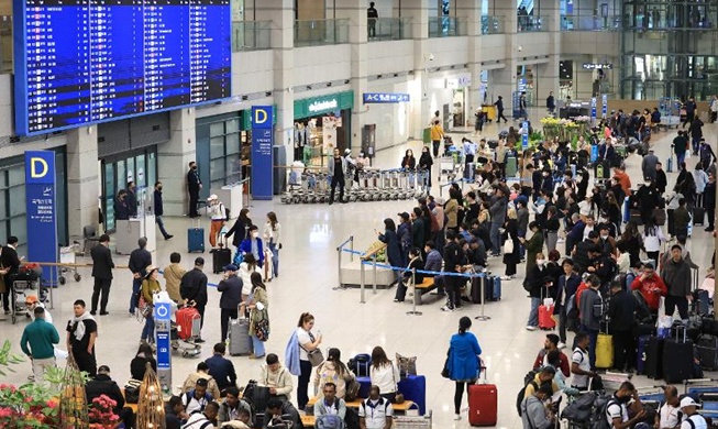 Corea amplía el acceso a los puestos automatizados de control de pasaportes a 42 nacionalidades