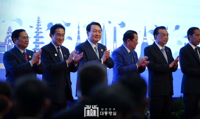 La primera gira del presidente Yoon por el Sudeste Asiático en fotografías