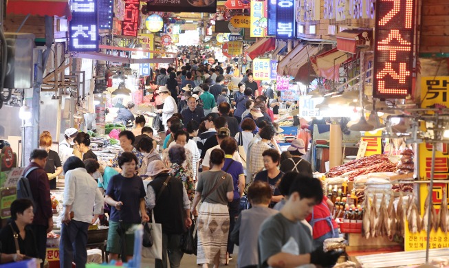 El repunte del consumo impulsa un crecimiento del PIB del 1,3 por ciento en el 3er trimestre