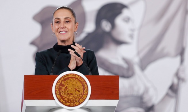 La presidenta de México solicita a su homólogo coreano más conciertos de BTS