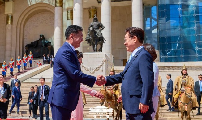 Corea y Mongolia dan inicio a la 'era dorada' de sus relaciones bilaterales