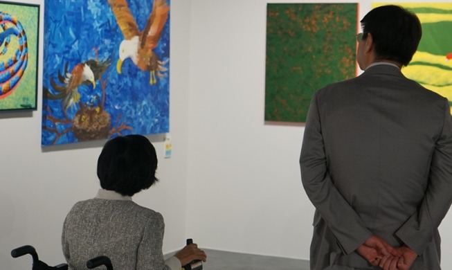 Corea lanza un mercado artístico para promover las obras de artistas con discapacidad