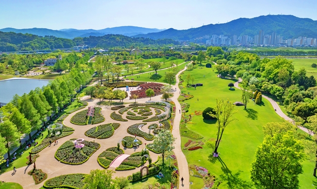 El jardín y el humedal de la bahía Suncheonman lideran el recuento nacional de visitantes