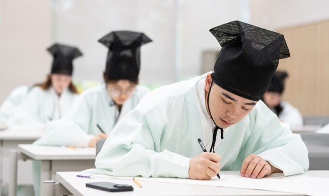 El Instituto Rey Sejong celebra el aniversario del rey Sejong con concursos globales de coreano y cultura