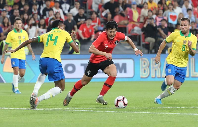 El pasado 17 de diciembre el jugador coreano Son Heung-min, de los Tottenham Tospur, recibió el premio Puskás de la FIFA al mejor gol del año. | Yonhap News