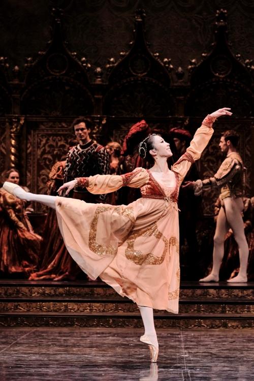 La bailarina Park Sae-eun presenta el 10 de junio en la actuación de apertura de 