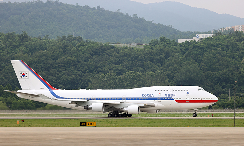 기존대통령전용기_B747-400