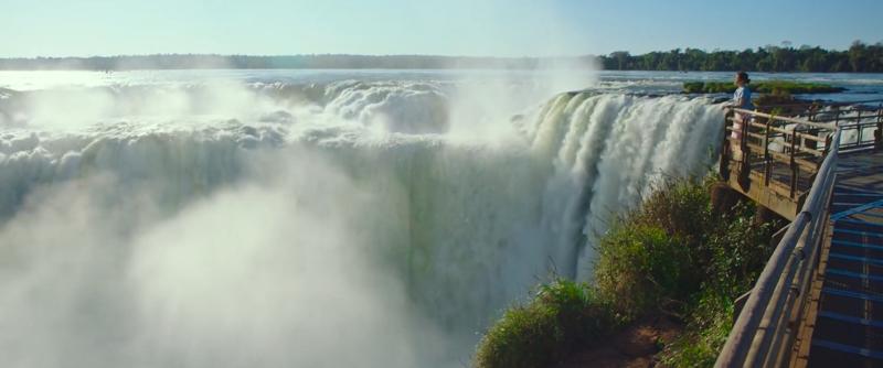 Escena filmada en las Cataratas del Iguazú, en Misiones, Argentina | ACEMAKER MOVIEWORKS, SOO film