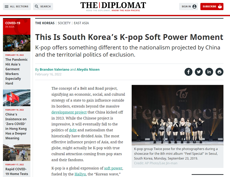 The Diplomat, una revista estadounidense de noticias sobre seguridad y diplomacia, informó que el K-pop y el hallyu (ola coreana) son las verdaderas formas de poder blando que pueden tener un impacto real en las relaciones internacionales. 