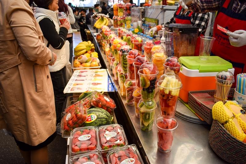 Puesto donde preparaban bebidas con frutas