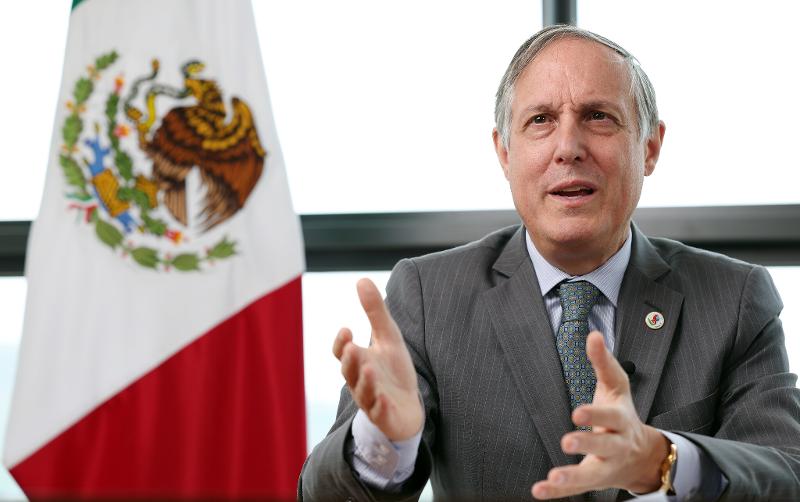 El Embajador Figueroa dijo que los sacrificios de 100.000 soldados mexicanos y mexico-estadounidenses que lucharon en la Guerra de Corea constituyen la base para el desarrollo de los lazos bilaterales.