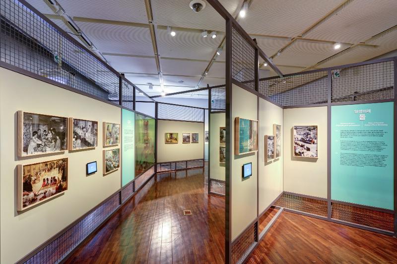 La exposición 'La diáspora coreana' presenta las vidas de los goryeoin, o personas de etnia corea residentes en los países de Asia Central. | Museo Folclórico Nacional de Corea 