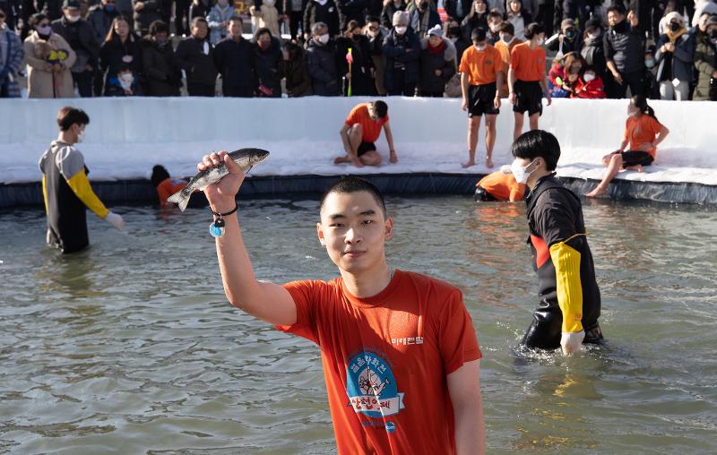 20230109_HwacheonSancheoneoIceFestival