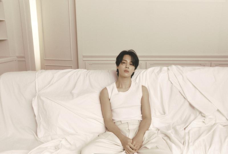 El sencillo 'Set Me Free Part 2' de Jimin, uno de los miembros de BTS, encabezó la lista de 'Top Songs' de iTunes en 110 países de todo el mundo. | Cuenta oficial de Big Hit Music en Facebook