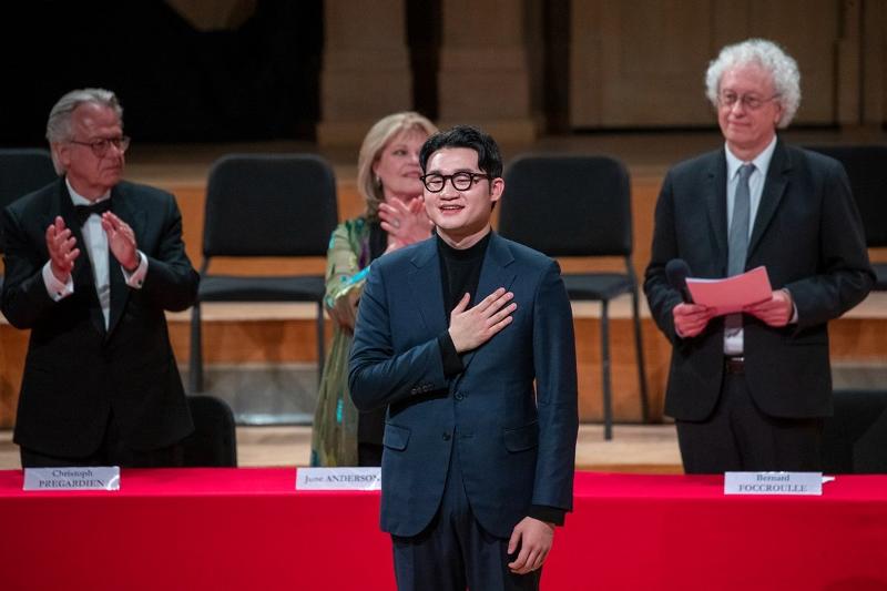 El barítono Kim Tae-han ha ganado el 4 de junio el primer premio del Concurso Reina Isabel de Bélgica de este año. |Cuenta oficial de la familia real belga en Twitter
