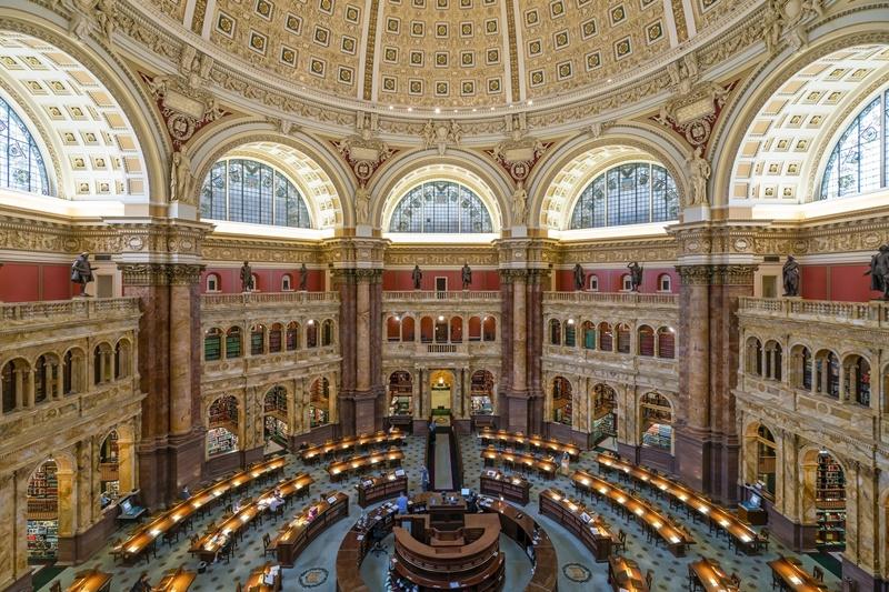 La foto muestra la sala de lectura central, ubicada en el edificio Thomas Jefferson, en la Biblioteca del Congreso de EE.UU., en Washington, D.C. | Cuenta oficial de la Biblioteca del Congreso de EE.UU. en Facebook